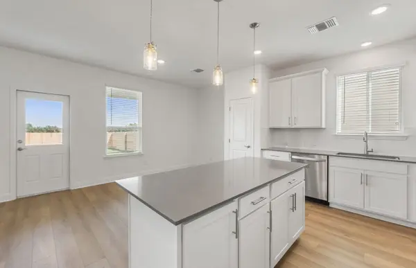 524 Henry Milton RD, Georgetown, TX 78626