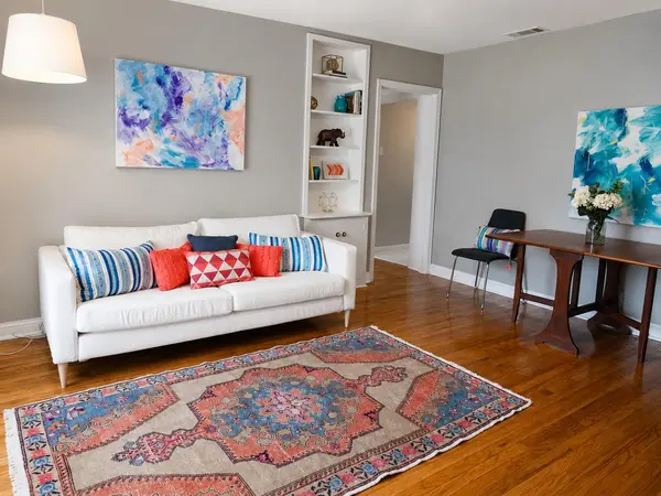 907 E 56th ST, Austin, TX 78751