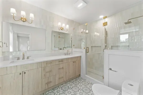 3301 Duval ST, Austin, TX 78705