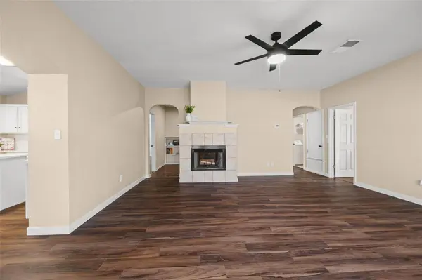161 Britni LOOP, Kyle, TX 78640