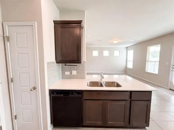 3651 Sandy Brook DR #206, Round Rock, TX 78665