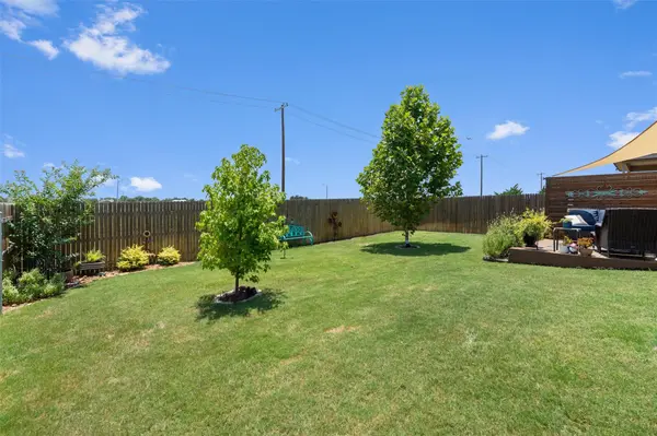 1941 T H Johnson DR, Taylor, TX 76574