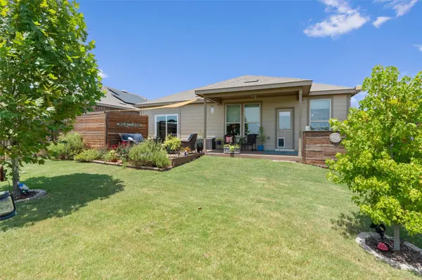1941 T H Johnson DR, Taylor, TX 76574