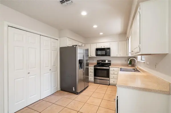 3800 Foust TRL #B, Georgetown, TX 78628
