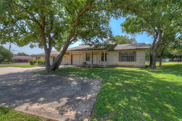 3800 Foust TRL #B, Georgetown, TX 78628