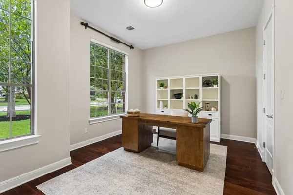 11813 Eagles Glen DR, Austin, TX 78732