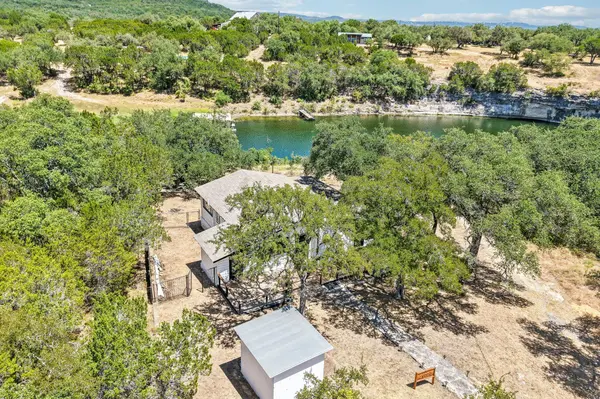 24000 Bluebird LN, Marble Falls, TX 78654