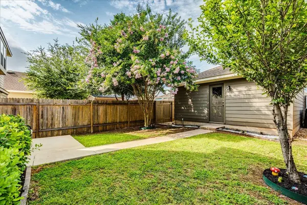 151 Friendship Oak DR, San Marcos, TX 78666