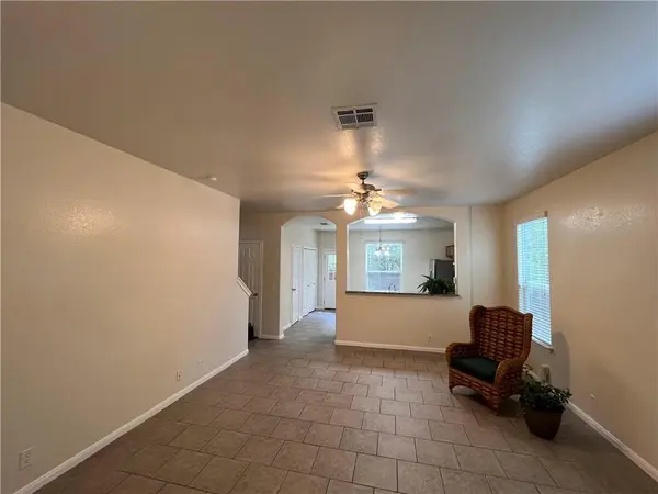 2400 Allred DR #B, Austin, TX 78748