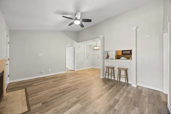 3204 Menchaca RD #104, Austin, TX 78704