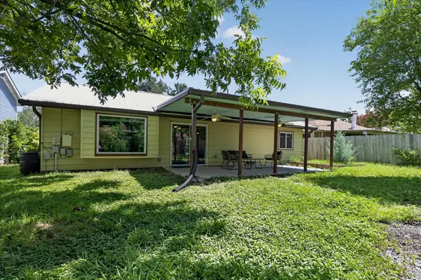 1213 Dunstan DR, Austin, TX 78745