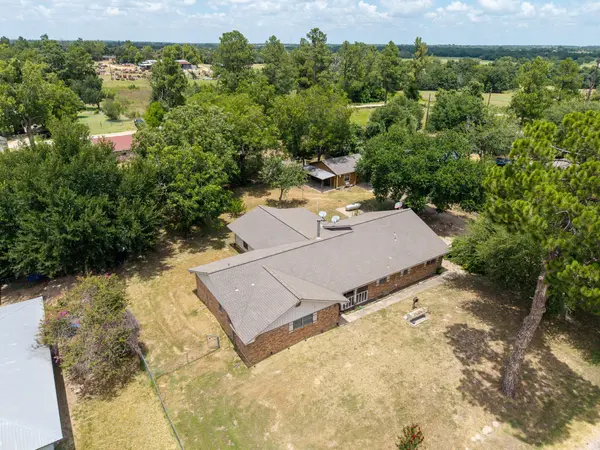 531 Sierra DR, Rockdale, TX 76567