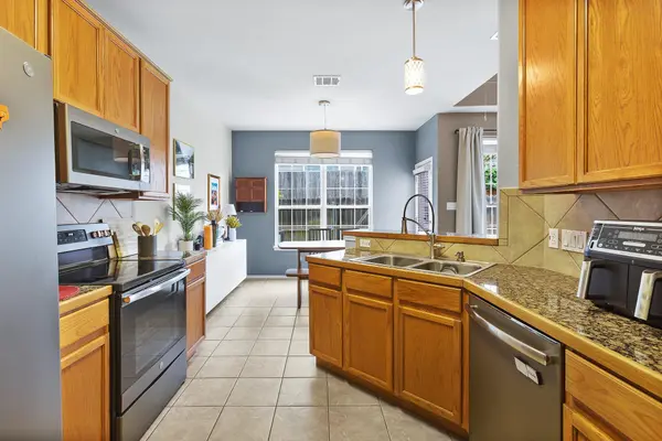 2632 Century Park BLVD #37, Austin, TX 78727