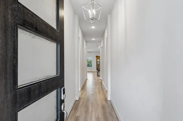228 Arrowhead Mound RD, Georgetown, TX 78628