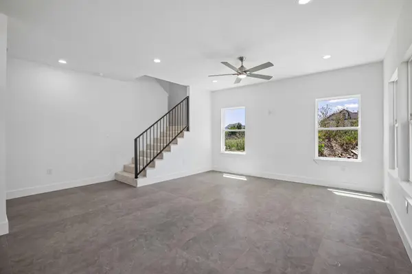 1301 Low Branch LN #9, Leander, TX 78641