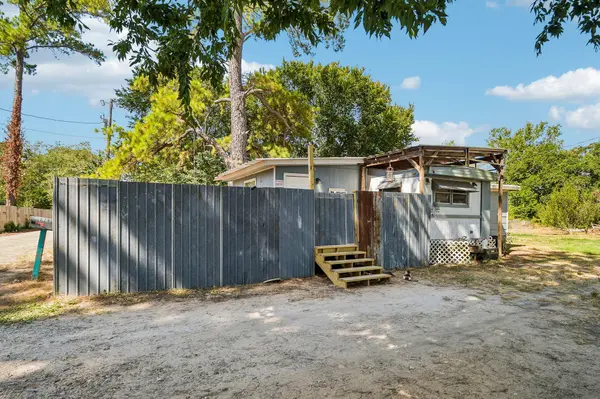 126 Market ST, Bastrop, TX 78602