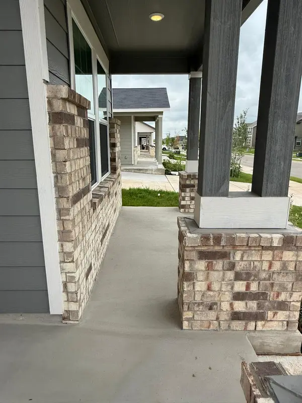 125 Sormonne LOOP, Kyle, TX 78640