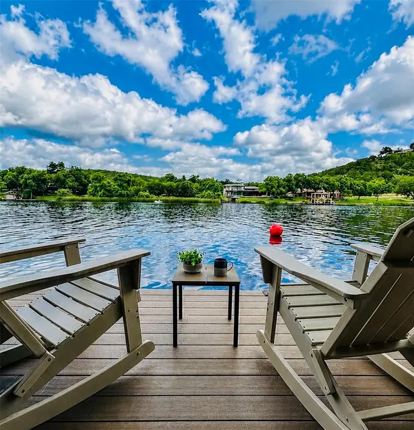 2910 Edgewater DR, Austin, TX 78733