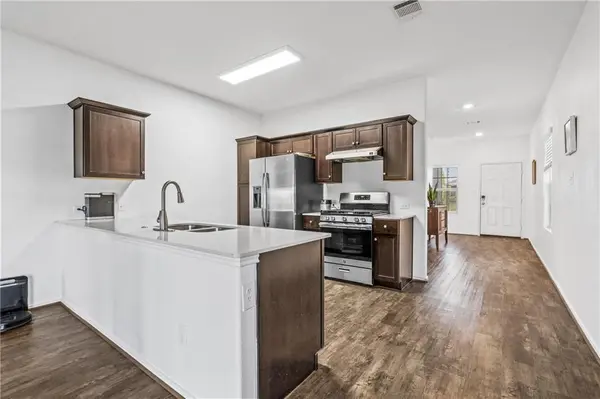 299 Emerald Green TRL, Buda, TX 78610