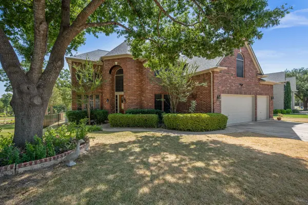 2007 Golden Bear DR, Round Rock, TX 78664