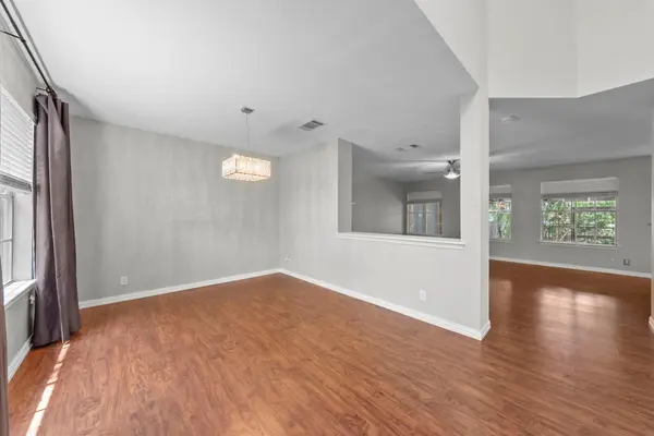 2028 Desco DR, Austin, TX 78748