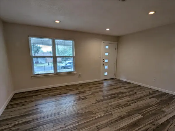 11308 Hilltop ST, Austin, TX 78753
