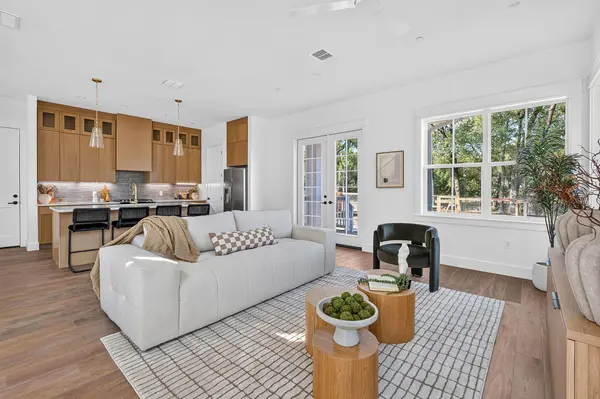 210 W Mockingbird LN #3, Austin, TX 78745