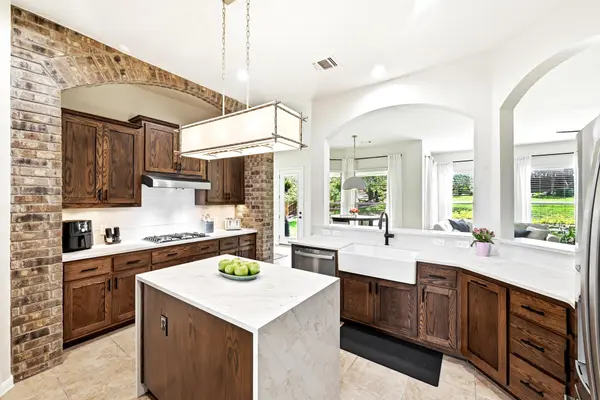 130 Granite LN, Austin, TX 78737