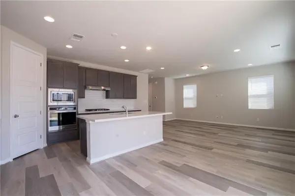 177 Fluttermill LOOP, Liberty Hill, TX 78642