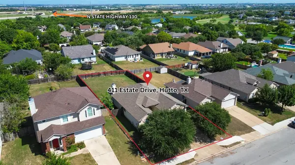 411 Estate DR, Hutto, TX 78634