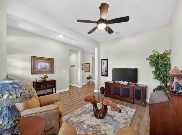 107 Freeman Day DR, Bastrop, TX 78602