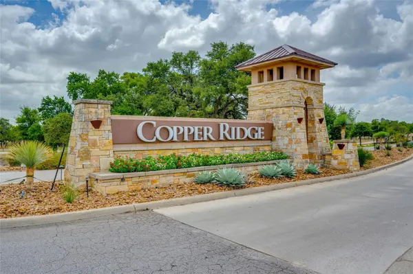 328 Valley LDG, New Braunfels, TX 78132