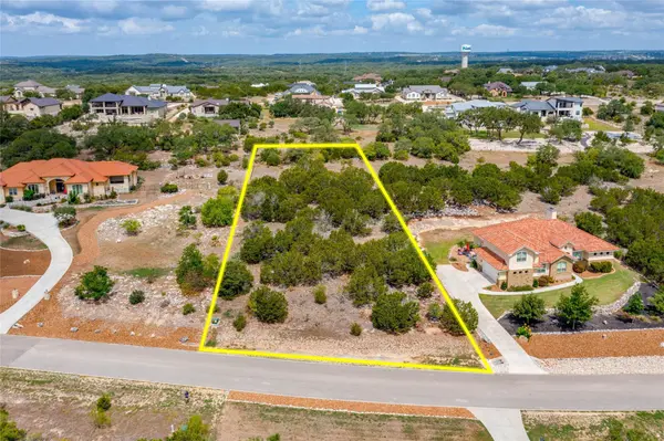328 Valley LDG, New Braunfels, TX 78132