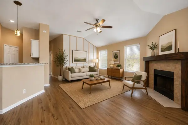 303 McCoy LN, Hutto, TX 78634