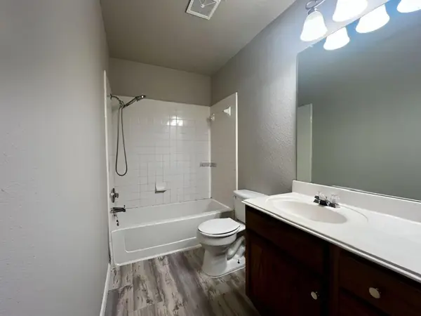 713 Ranchero RD, Leander, TX 78641