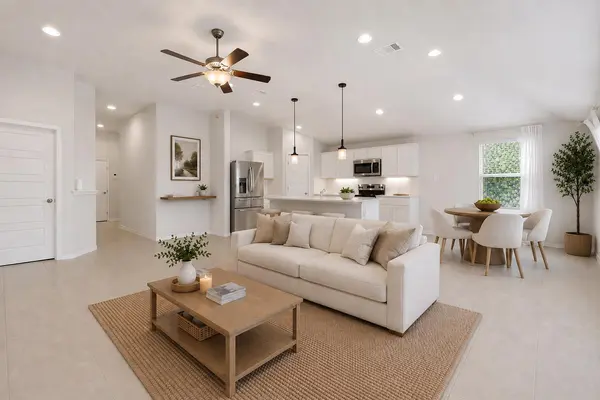 8017 Flintlock CIR, Lago Vista, TX 78645