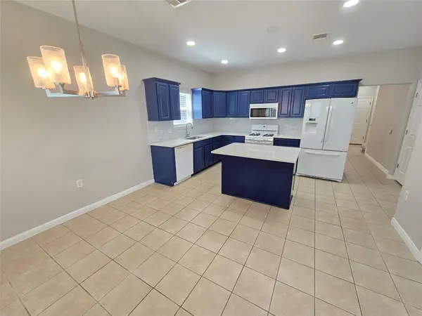 7509 Lazy Creek DR, Austin, TX 78724