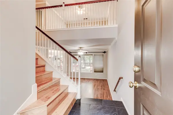 4501 Whispering Valley DR #7, Austin, TX 78727