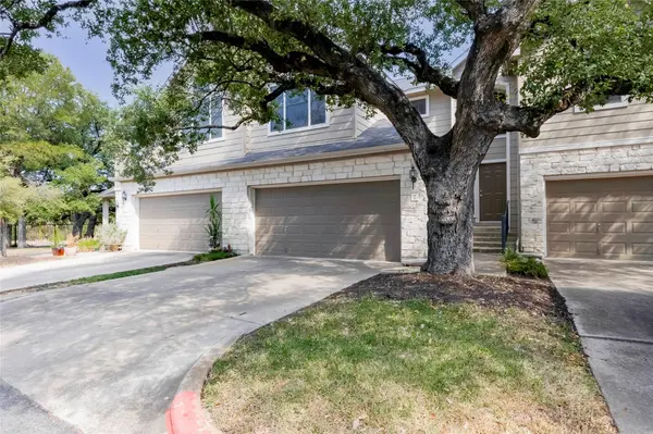 4501 Whispering Valley DR #7, Austin, TX 78727