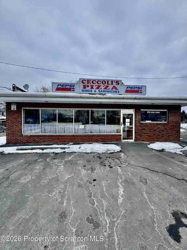 13 Woodward ST, Wilkes-barre, PA 18705