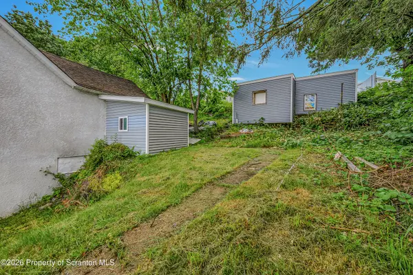 170 Sanderson ST, Old Forge, PA 18518
