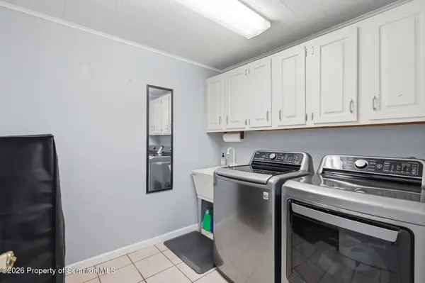 617 Hickory ST, Scranton, PA 18505