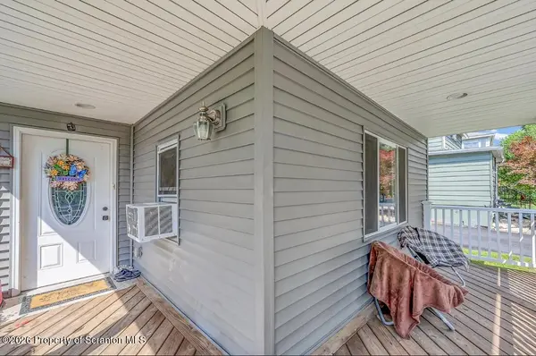1869 Block ST, Scranton, PA 18508