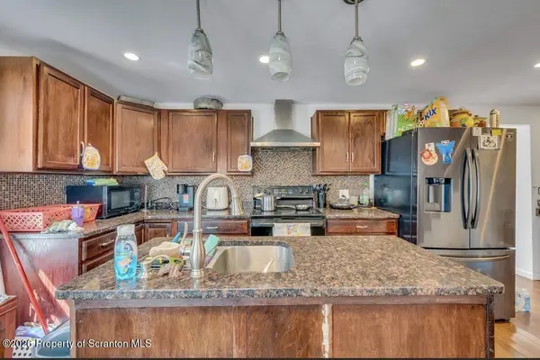 1869 Block ST, Scranton, PA 18508