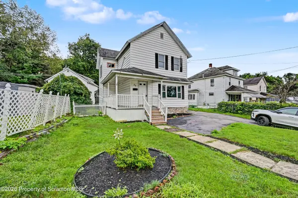 42 Upper Powderly ST, Carbondale, PA 18407