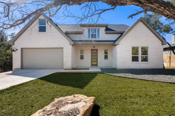 300 Bedford DR, Spicewood, TX 78669