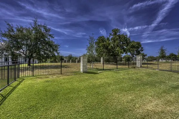 101 Maravilla Way, Horseshoe Bay, TX 78657