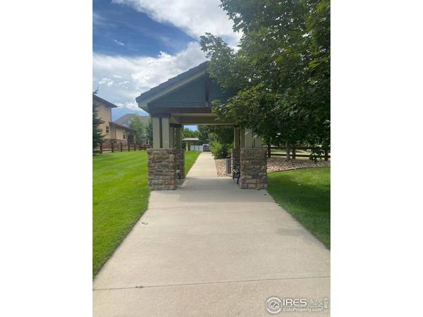1719 Stardance, Longmont, CO 80504