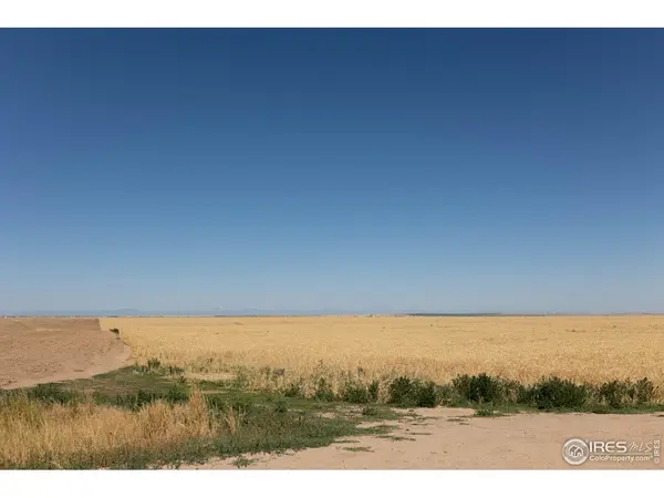 2 104th Avenue, Bennett, CO 80102