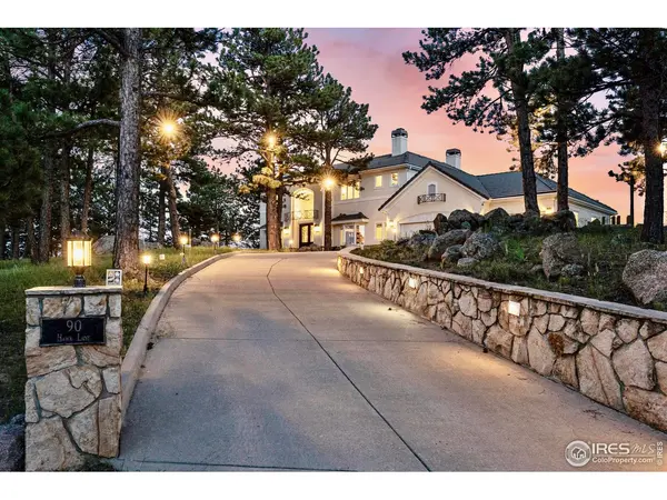 90 Hawk, Boulder, CO 80304